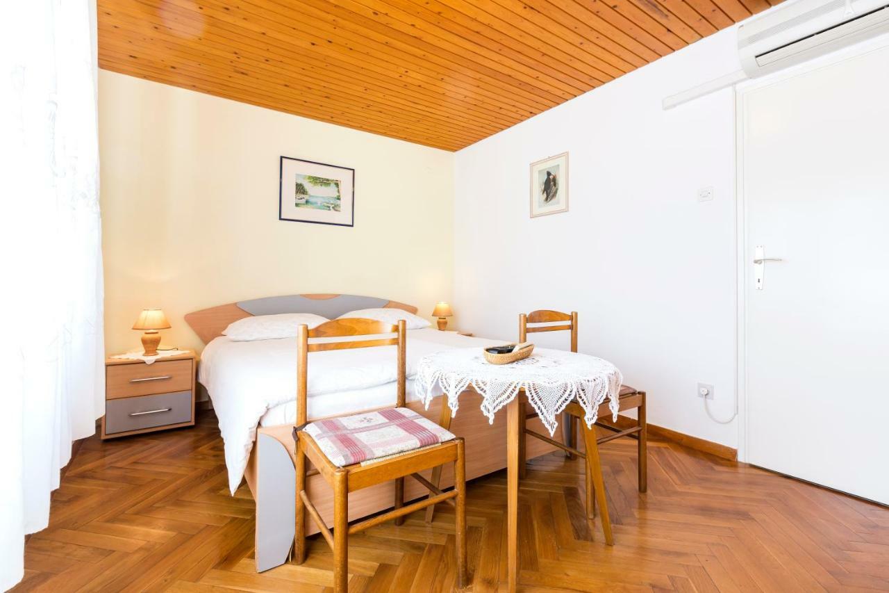 Apartment Marija Mali Lošinj Exteriör bild