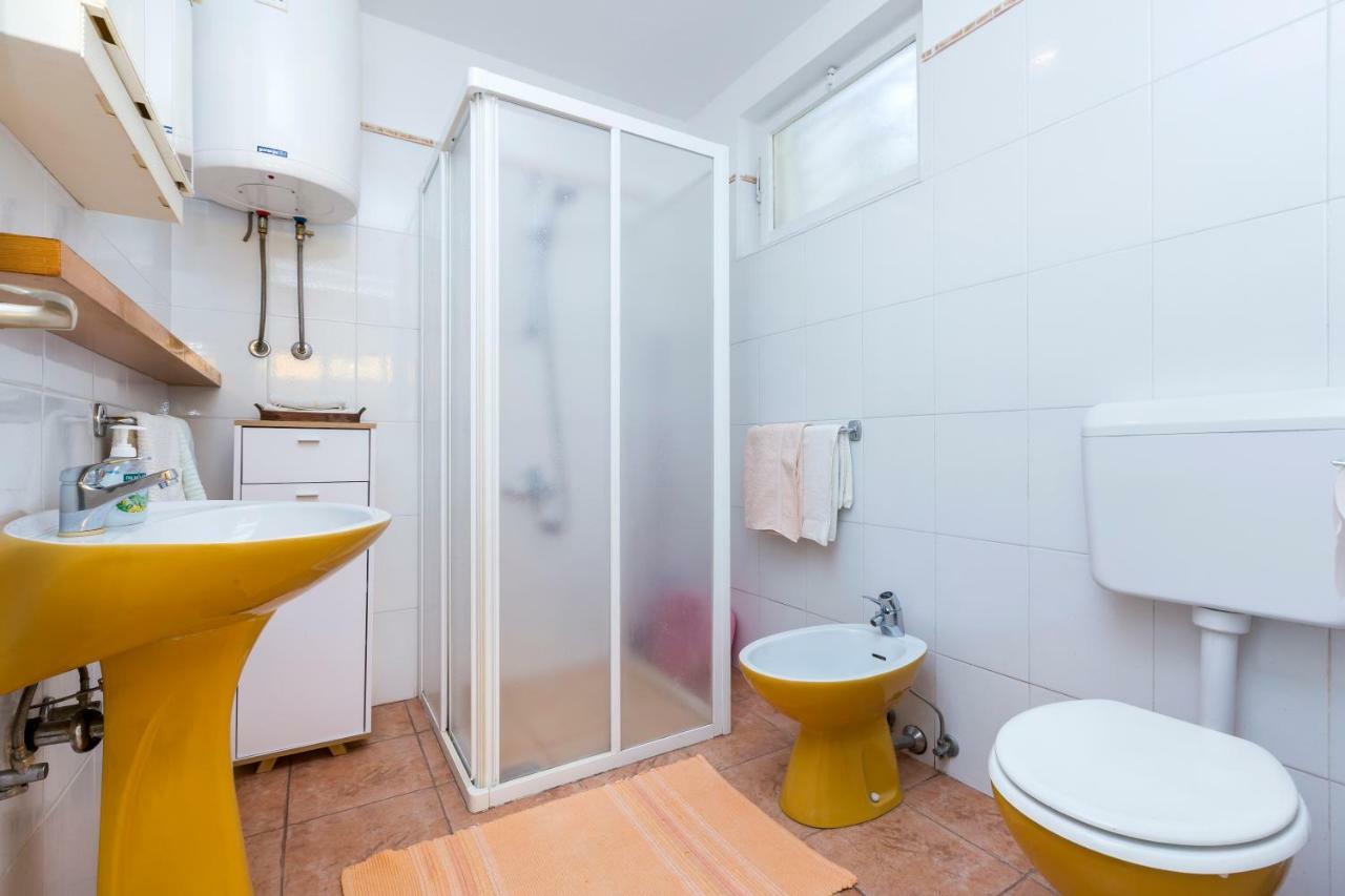 Apartment Marija Mali Lošinj Exteriör bild
