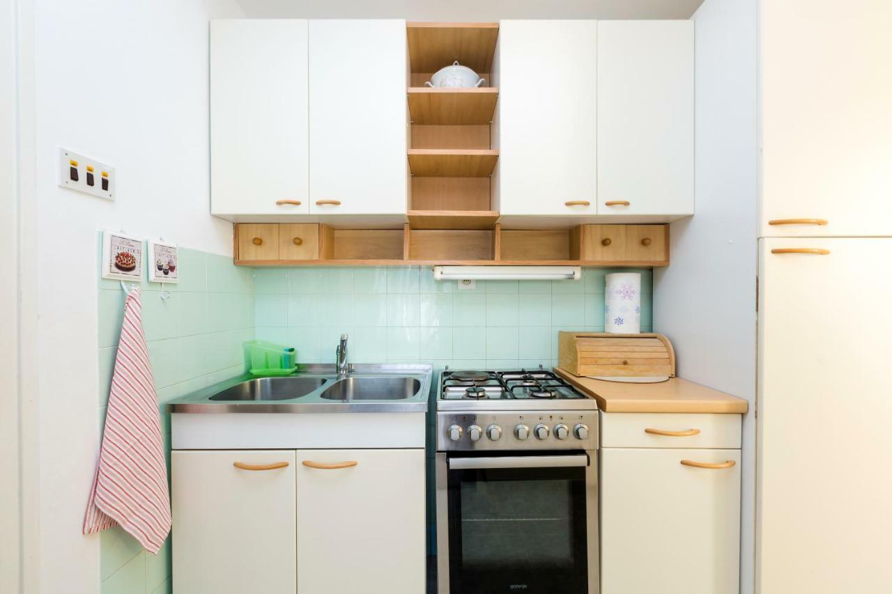Apartment Marija Mali Lošinj Exteriör bild