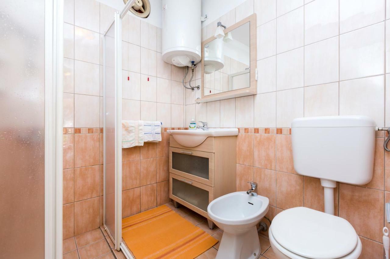 Apartment Marija Mali Lošinj Exteriör bild